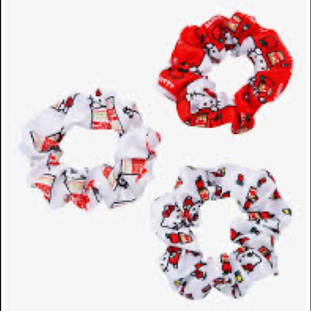 Nissan x Hello Kitty Cup Noodles Scrunchies